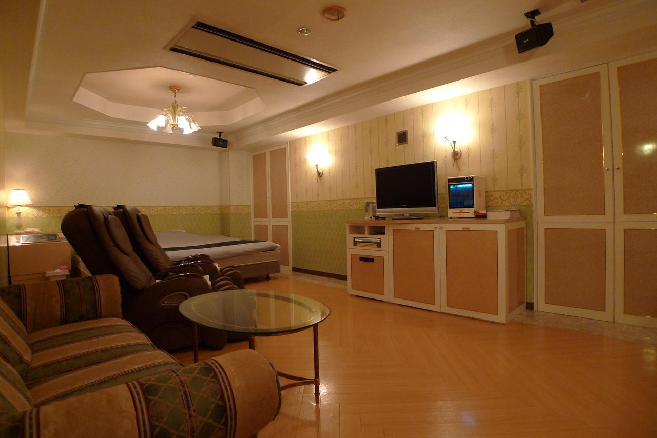 Golf Nirasaki Inter (Adults Only) Hotel ภายนอก รูปภาพ
