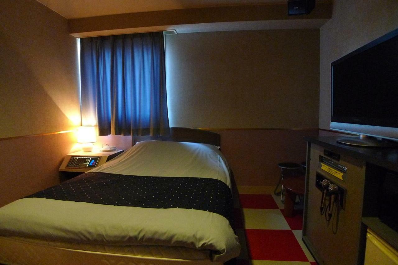 Golf Nirasaki Inter (Adults Only) Hotel ภายนอก รูปภาพ